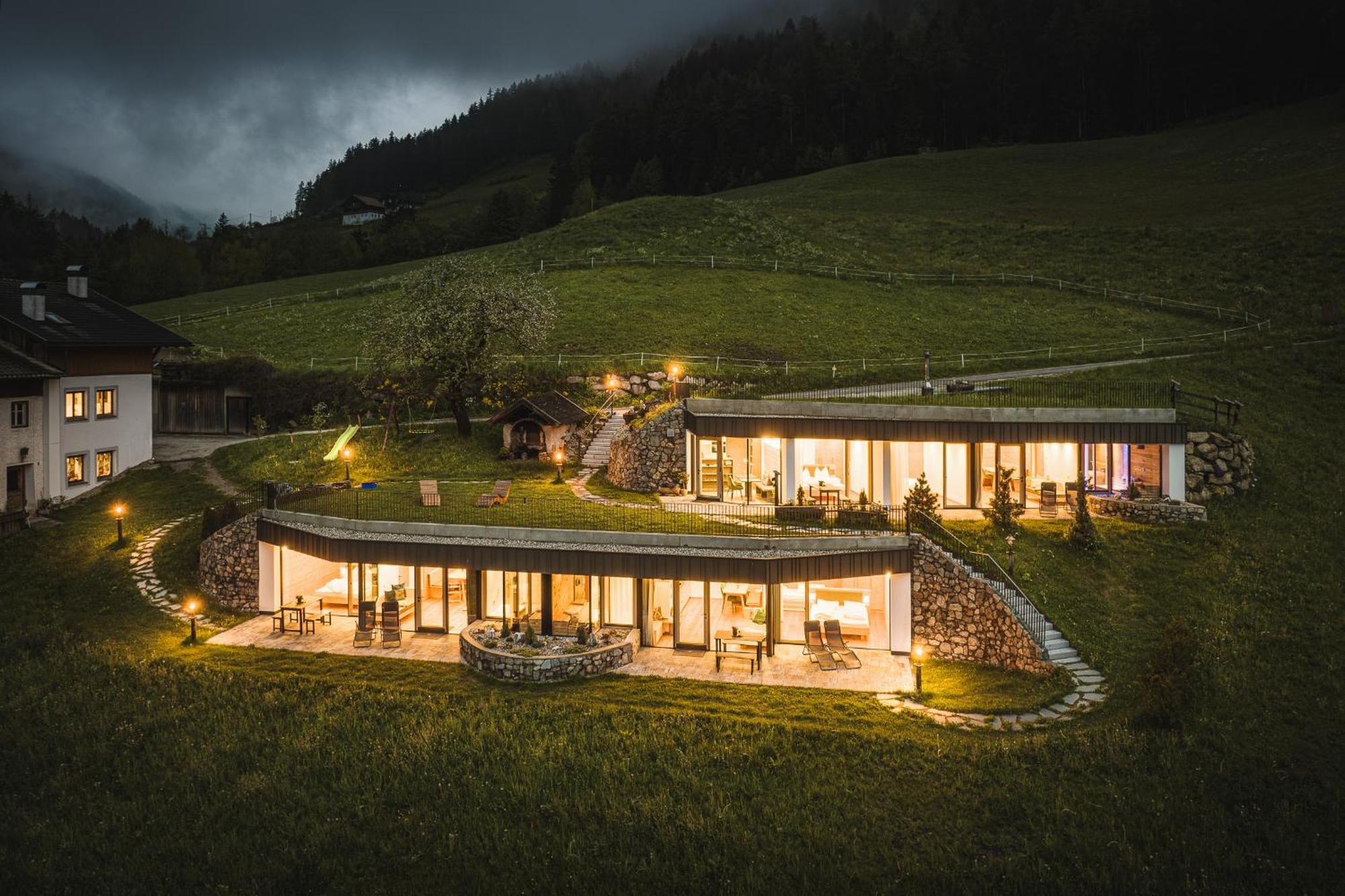 Innermoser Bauernhof - Chalets Molini di Tures Exterior photo